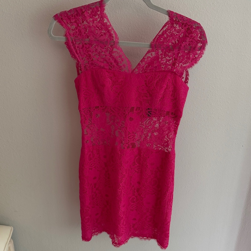 BCBGMaxAzria Vibrant Fuchsia Lace Cap-Sleeve Top